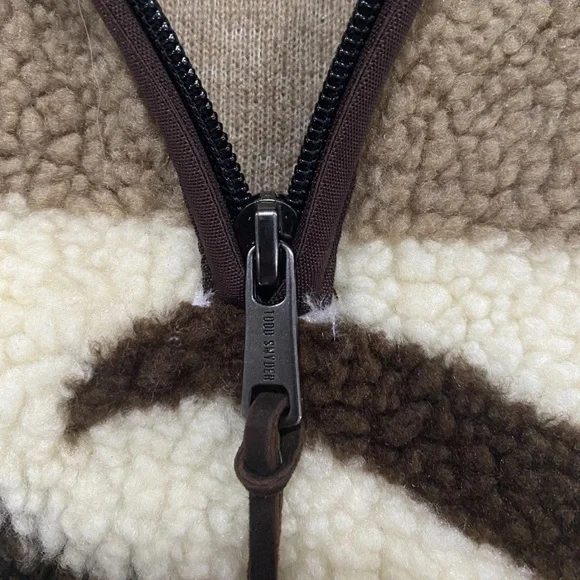 Todd Snyder Brown and Cream patterned quarter zip up fleece - Picture 12 of 12
